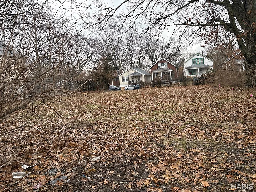 5065 Davison Ave photo 1