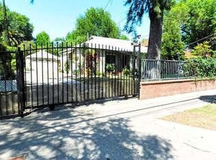 13641 Erwin St, Valley Glen, CA 91401