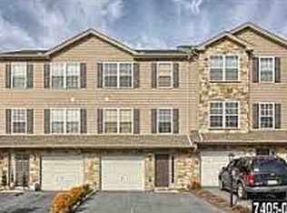 935 Rachel Dr, York, PA 17404
