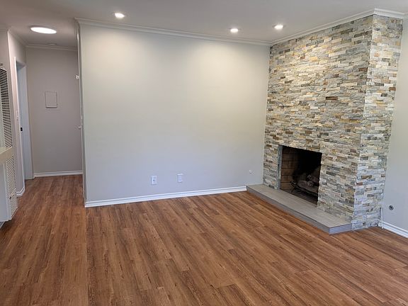 3rd image of 34585 Calle Paloma Unit A