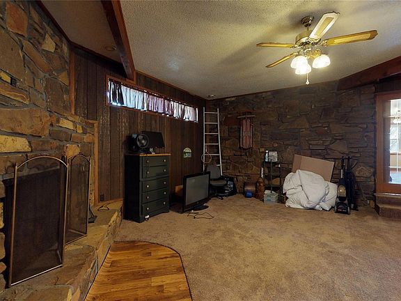 5th image of 101 Glendale Cir