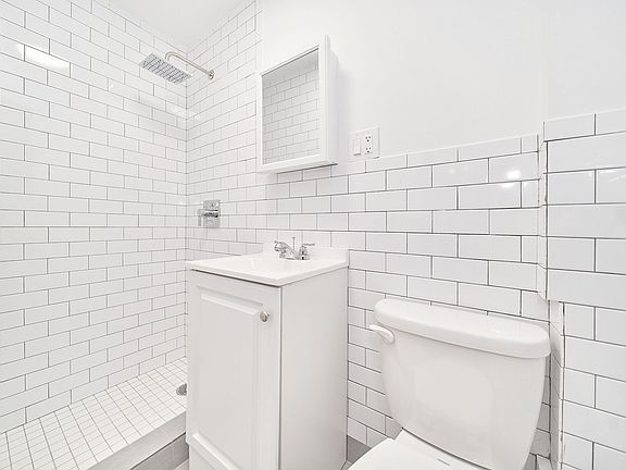 5th image of 436 E 76th St APT 11
