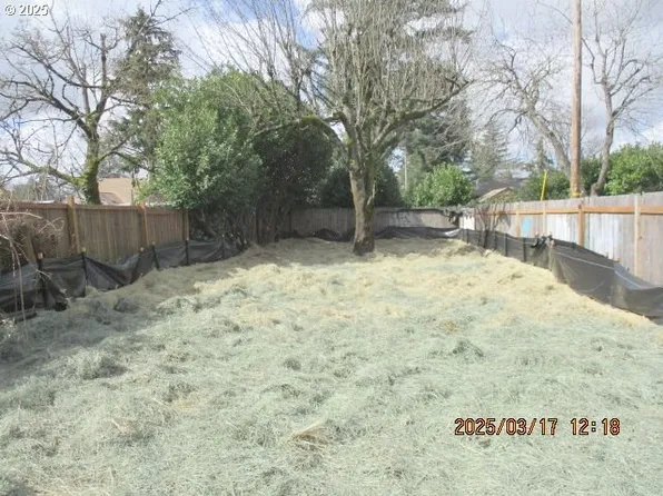 5287 NE 74th Ave, Portland, OR 97218