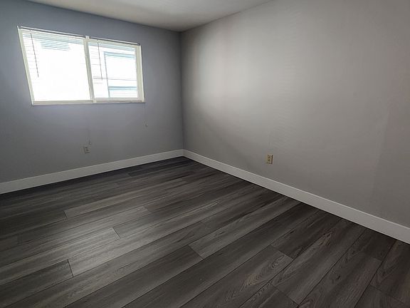 5th image of 34 E 13th Ave #F
