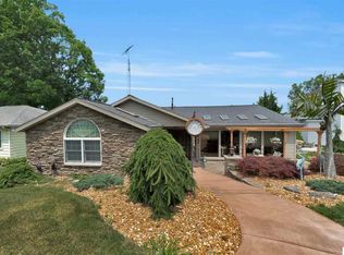 141 Cottage Rd, Horton, MI 49246