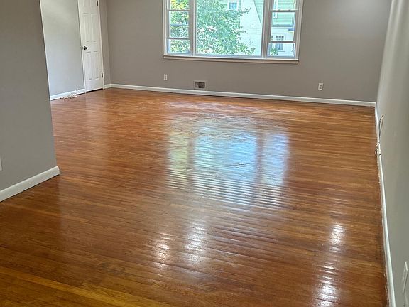 2nd image of 135 Midland Ave #2