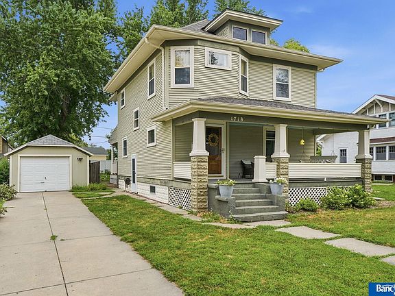 3rd image of 1718 Clay St