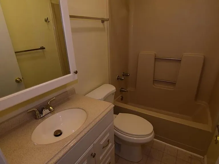 2095 Mary Ellen Ln — Photo 15