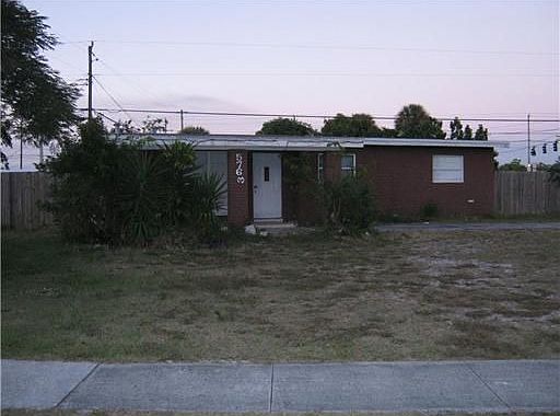 1st image of 5763 Honeysuckle Dr