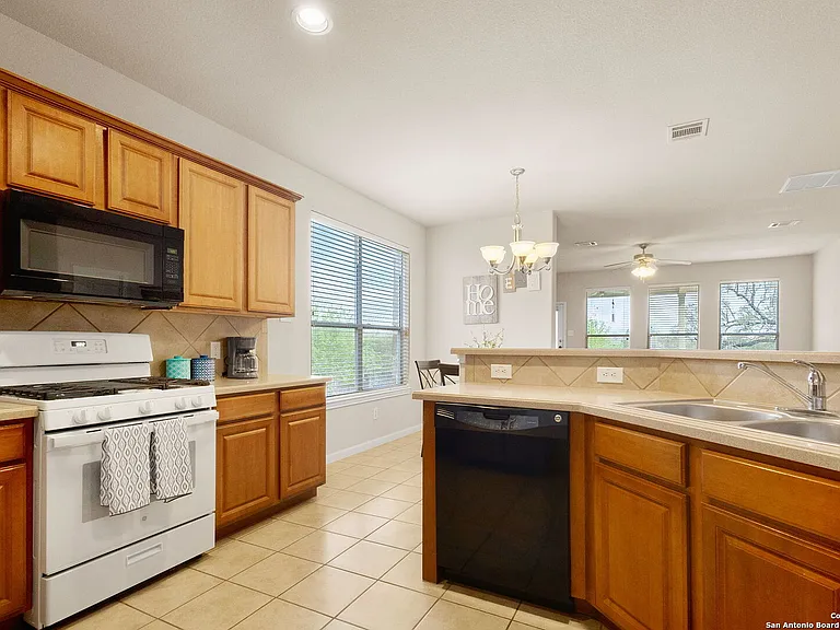 3642 Pinyon Pne — Photo 9
