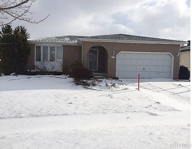 1st image of 117 Woodgate Dr