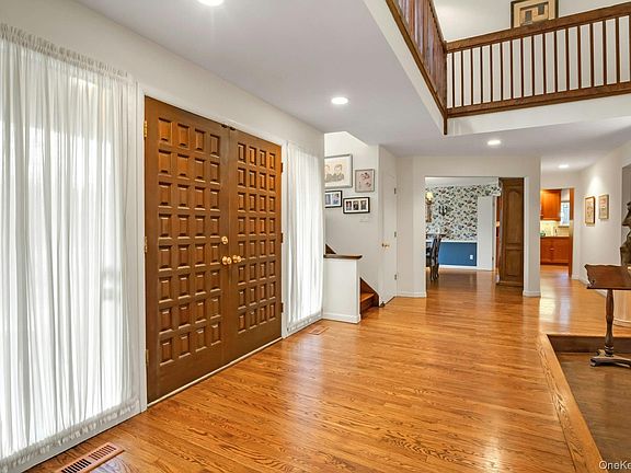 2nd image of 121 Law Road