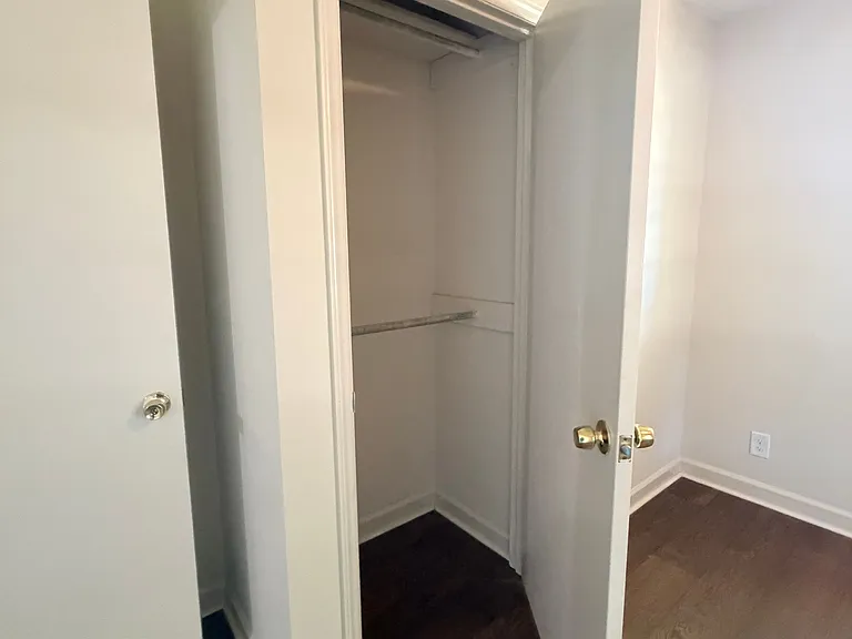 5701 Cates Dr — Photo 24