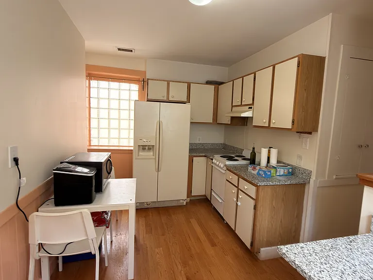 391 Langley Rd #2 — Photo 2