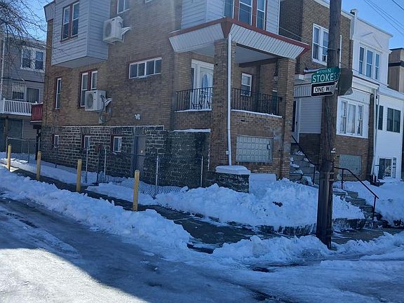 2nd image of 630 E Price St