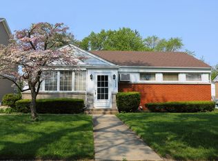 9338 Sayre Ave, Morton Grove, IL 60053