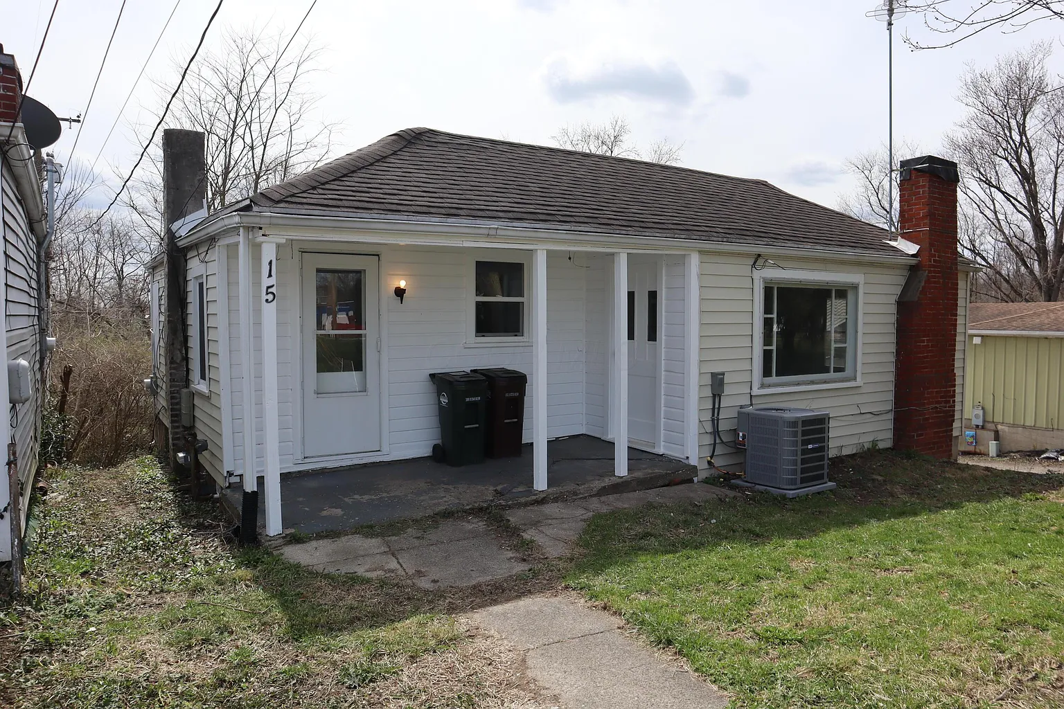 15 S Buckles Ave photo 1