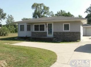 8872 Wiloray Ave, Shelby Township, MI 48317