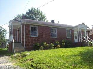 802 Tuscaloosa St #B, Greensboro, NC 27406