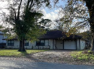 1106 Wilson St, Port Neches, TX 77651