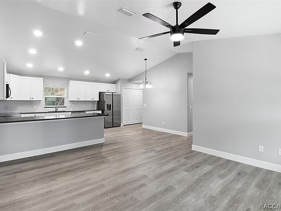 5th image of 8341 N Pine Needle Ter