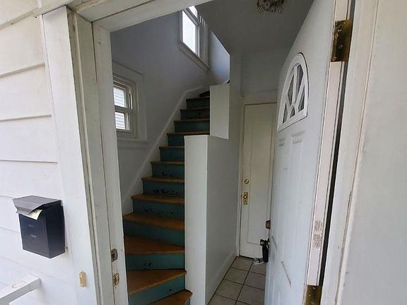 4th image of 4542 Orkney Ave #2