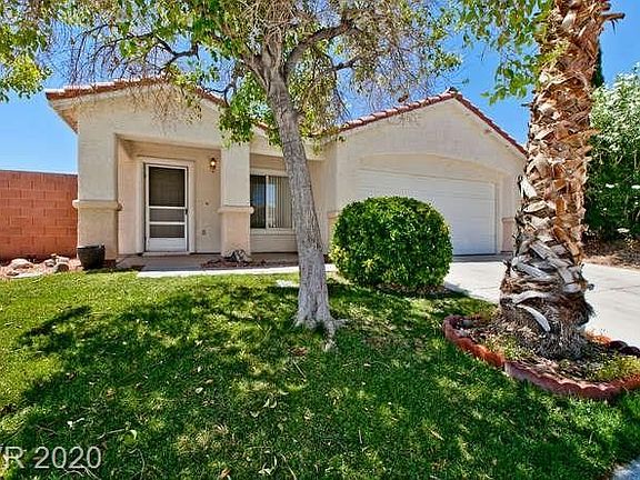 2nd image of 8021 Shady Glen Ave