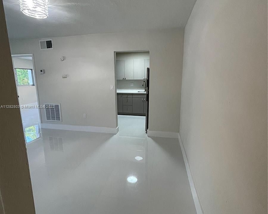 1st image of 2620 NE 135th St APT 225