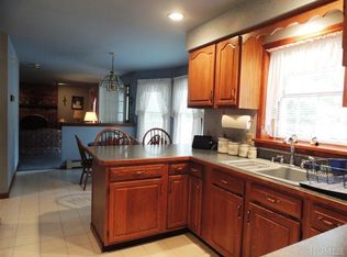 324 Hill St, Mahopac, NY 10541