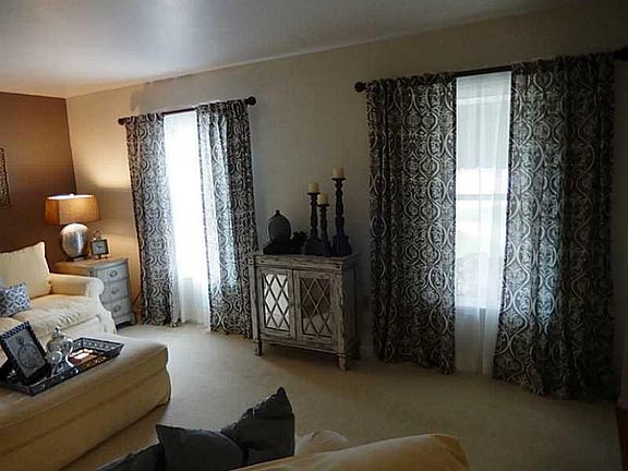 3rd image of 11895 Frieda Dr
