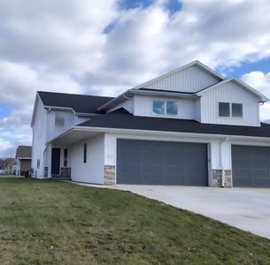 1574 Pond View Dr, Neenah, WI, 54956