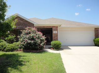 1804 Heron Dr, Aubrey, TX 76227