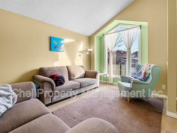 3rd image of 530 Twin Brooks Bay NW