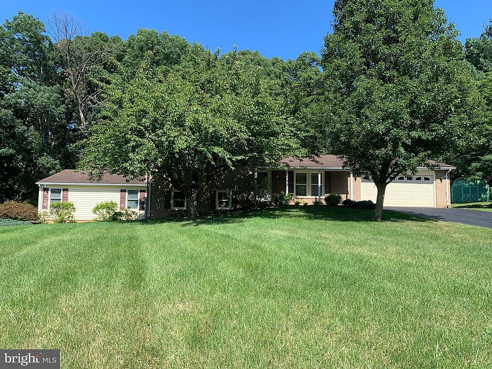 21931 Martin Cir, Hagerstown, MD 21742 Zillow