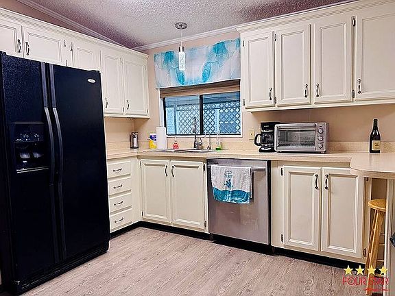 3rd image of 14709 Sugura Dr