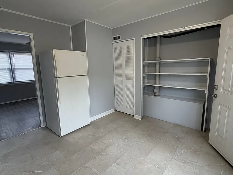 7410 Westchester Dr — Photo 17