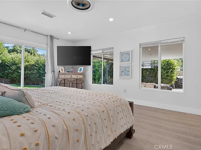 6710 Kurl Way — Photo 39