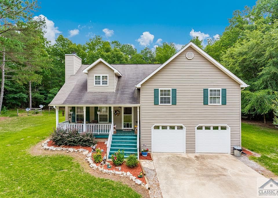 1st image of 143 Meadow Lakes Dr