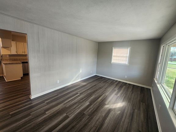 2nd image of 6509 Alamo Ct