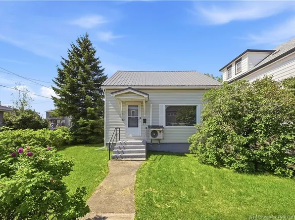 33 Bishop St, Moncton, NB E1E 1K4
