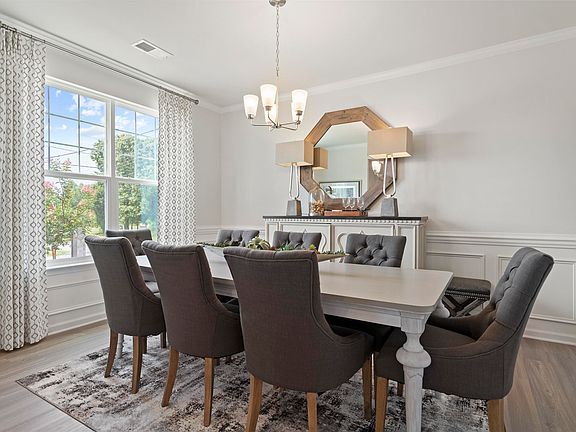 5th image of 305 Pine St Homesite 1