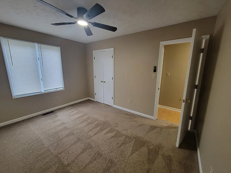 500 Orchard Dr — Photo 9