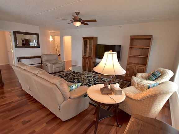 4th image of 200 W Campbell St Unit 703