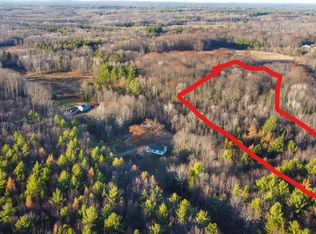 2 Starlit Dr, Kennebunk, ME 04043