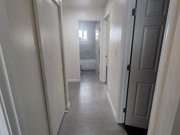 5th image of 6200 Vista Ave