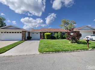 265 Glen Rd #B, Monroe Township, NJ 08831