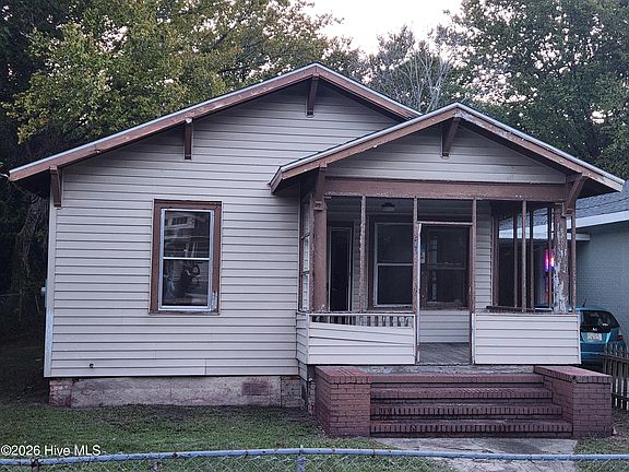 3rd image of 207 N 12th Street