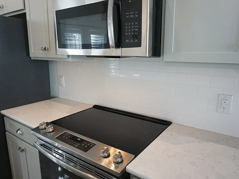 4032 Tamarisk Ln — Photo 17