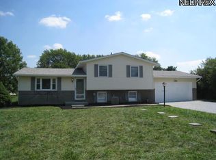 13646 Iris Ave NW, Mogadore, OH