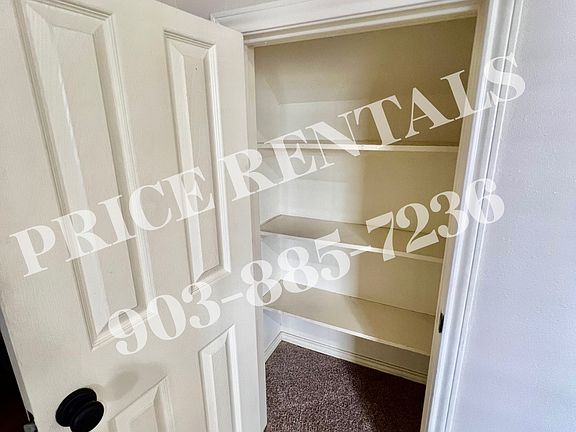 3rd image of 1709 Woodside Ln